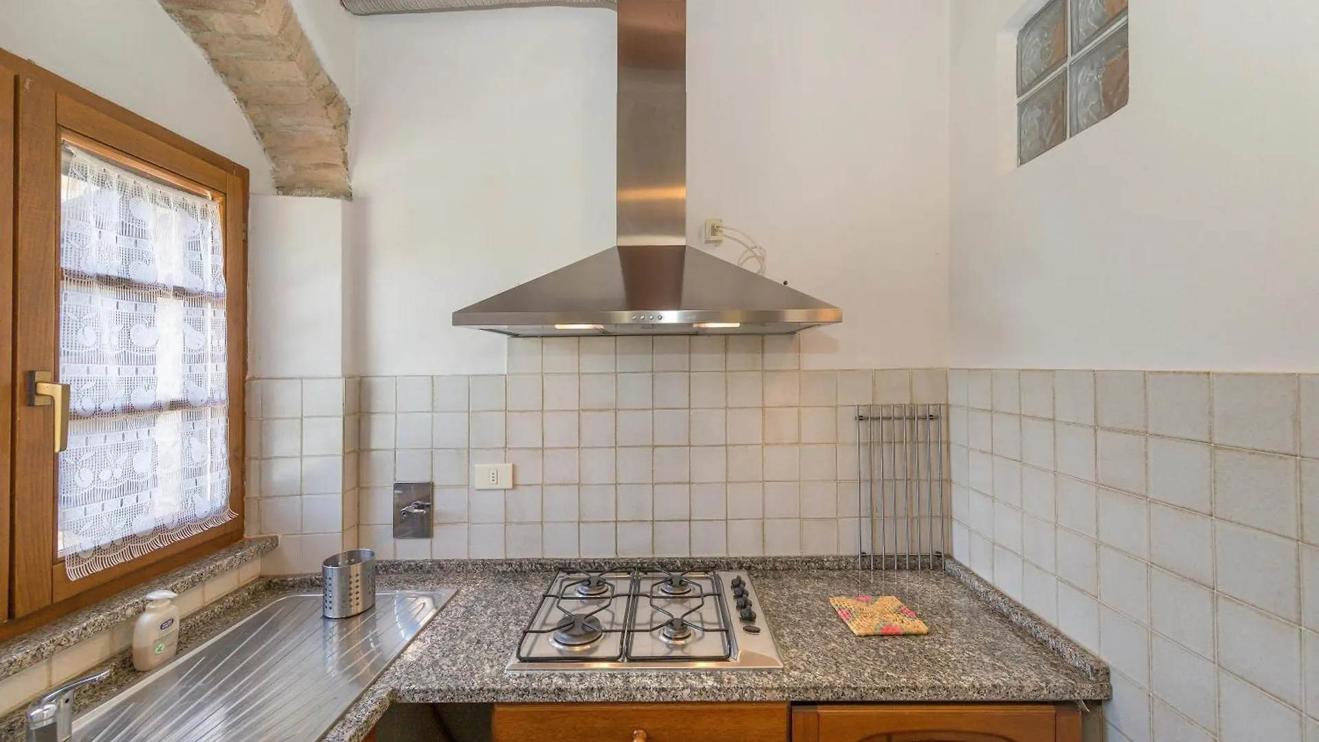 Santa Lina - Gelsomino Villa Pomarance 0*,  Italy